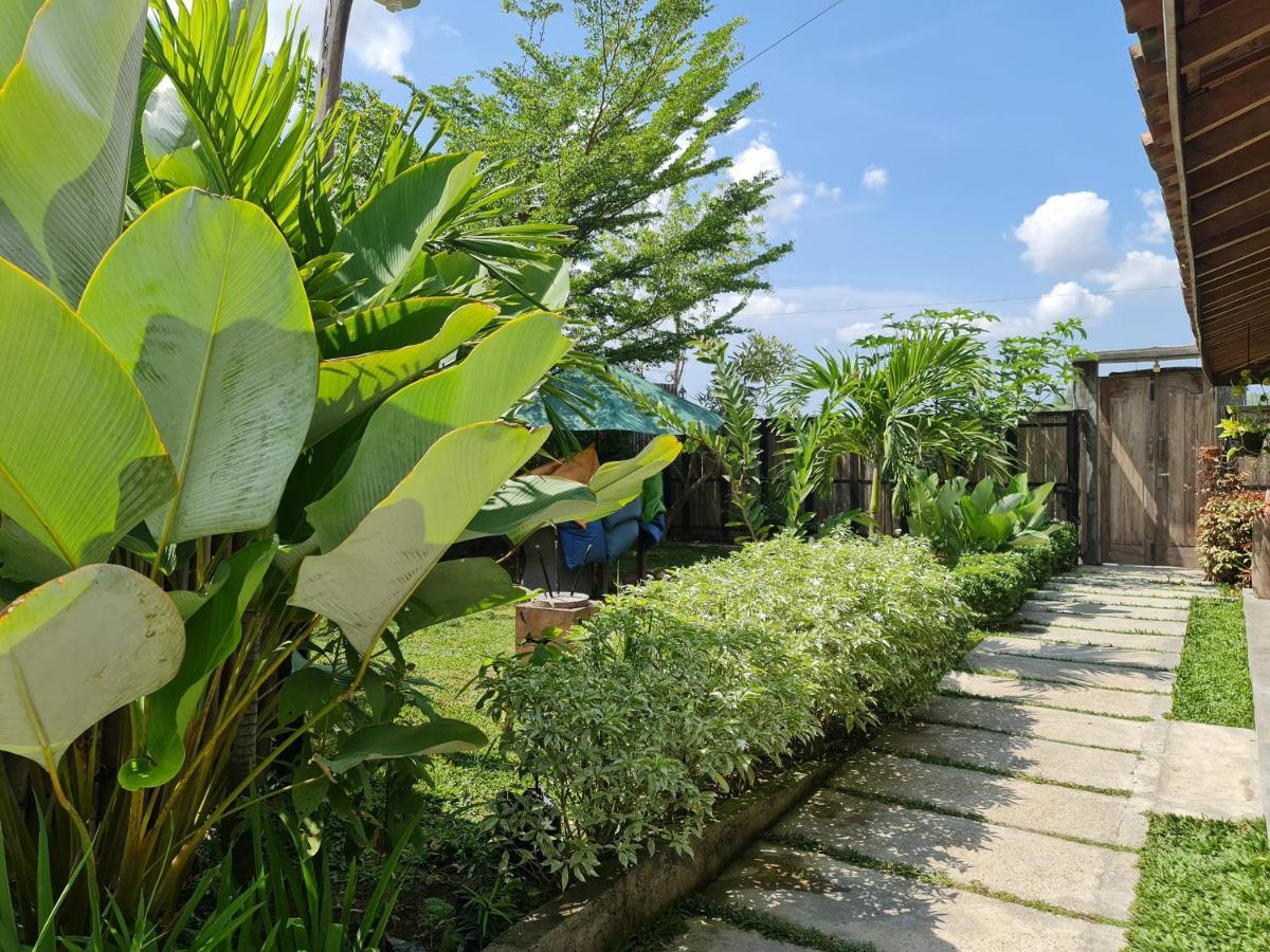 Villa Kayu Yogyakarta Exterior foto